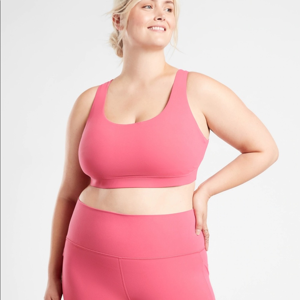 NWT! Athleta pink dragonfruit exhale bra in 2X